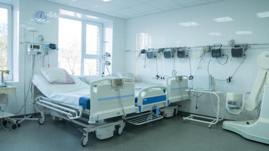 The Ukraine Early Recovery loan focuses on investments in the Ukraine Government-controlled Donetsk and Luhansk Regions and the surrounding areas of Kharkiv, Dnipropetrovsk and Zaporizhzhia. It will back undertakings to re-establish and improve public service delivery of water and sanitation, electricity, and heating. It also covers repairs to roads and railways and the reconstruction of destroyed bridges and the refurbishment of damaged public buildings, including administrative buildings, schools, health centres and hospitals, postal services, and other social infrastructure.
