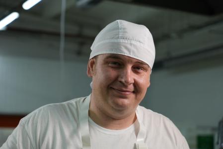 Milk Masters Company is a producer of fresh cheeses in Ukraine. They employ over 70 people. The financing from the EIB Group helped to complete the construction of the new factory, launch it in 2019 and to create new job.
