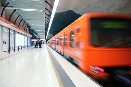 Construction of a 14 km, double-track metro line linking Helsinki and Espoo, Finland’s two largest cities, with more than 100.000 passengers per day expected
