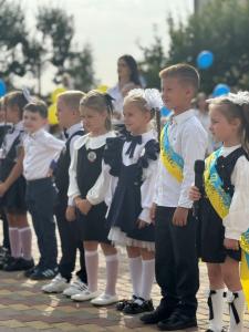 Ukrainian school outside Kyiv starts new academic year after EU-backed renovation