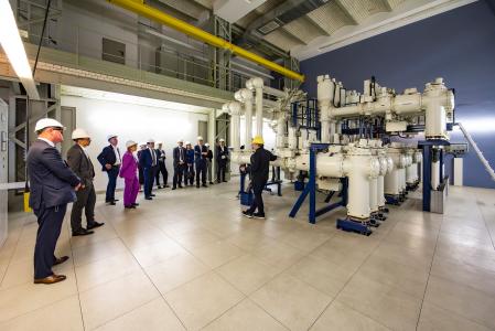 Investition in das Berliner Stromnetz: BEN und EIB unterzeichnen Kreditvertrag