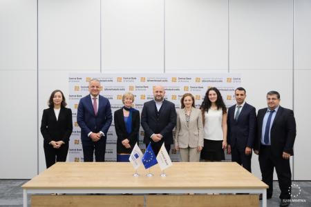 EIB Global provides €100 million to support Armenian micro and small businesses