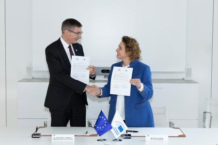 EIB Global and Australia strengthen cooperation on critical raw materials