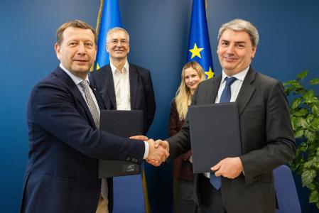 EIB Group provides EU-backed guarantee to ProCredit Bank to expand finance for war-affected businesses in Ukraine
