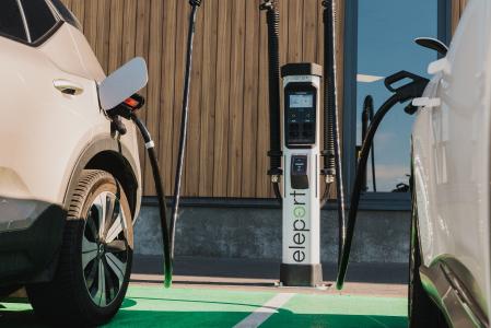Central and Eastern Europe to get hundreds more electric-vehicle charging hubs with €35 million EIB loan to Eleport