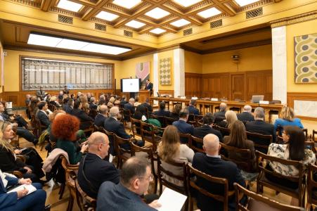 Greece gets record-high EIB Group financing of €3.5 billion in 2025 with focus on climate action, water networks, business growth and raw materials