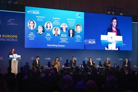 Panel discussion – Rebuilding Ukraine
