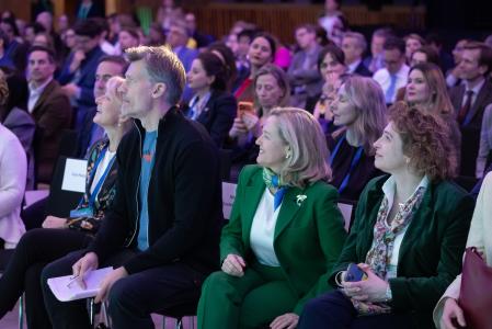 From left to right: Nikolaj Coster-Waldau, actor and UNDP Goodwill ambassador; Nadia Calviño, EIB Group President, Nicola Beer, EIB Vice-President