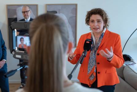 NHW and EIB sign €465 million framework contract for affordable and sustainable housing in Hessen