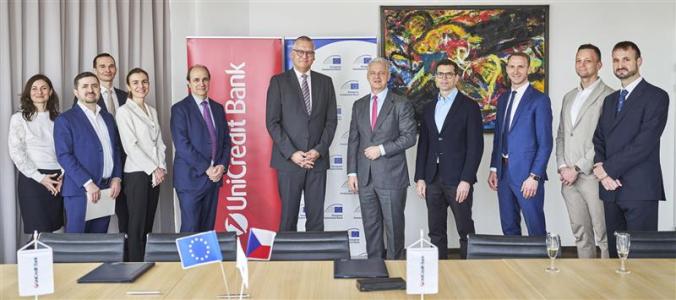 Czech and Slovak Mid-Caps to get €400 million financing boost under EIB accord with UniCredit subsidiary