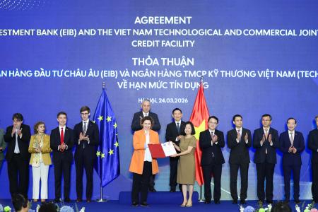 EIB Global and Techcombank announce €200 million credit line for climate investments in Viet Nam