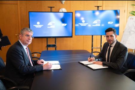 EIB Advisory support Greece in designing energy solutions and charging infrastructure for electric buses in Athens