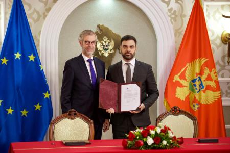 EIB Group President Calviño visits Montenegro to launch over €250million of investments for energy security, healthcare, railway services and SMEs in support of the country’s EU path
