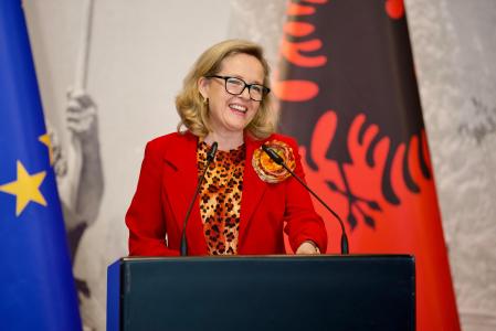 EIB Group President Calviño visits Albania to announce new investments for small businesses, supporting innovation, digitalisation, and green production