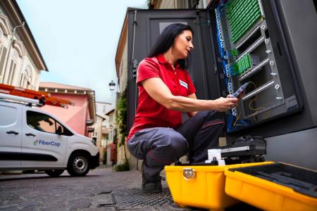 EIB and FiberCop: €1 billion agreement to accelerate ultrafast broadband development in Italy