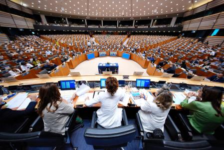 Local leaders and EIB join forces to pool public and private funds for affordable houses
