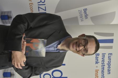 John Van Reenen, recipient of the EIB Outstanding Contribution Award 2014, Director of the Centre for Economic Performance (CEP), Professor of Economics at the London School of Economics and Political Science (LSE)