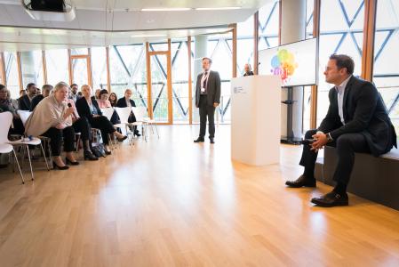 EIB Vice-President, Alexander Stubb welcomes Luxembourgish Prime Minister, Xavier Bettel to a breackfast seassion Stubb on the occasion of the International Day Against Homophobia, Transphobia and Biphobia (IDAHOT)