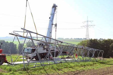 EIB supports SachsenEnergie grid expansion with €400 million for the future of energy access in eastern Saxony 