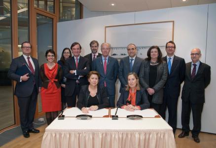 El BEI concede 465 millones de EUR a Fomento para la mejora de la red de carreteras