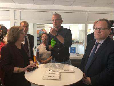 La BEI réitère son soutien à MedinCell en présence de Nathalie Loiseau, ministre chargée des affaires européennes