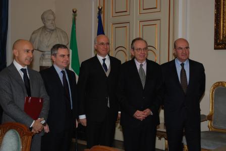 Dario Scannapieco, EIB Vice-president, Vincenzo La Via, general director of Italia Treasury, Pier carlo Padoan, Italian Minister of Economy and Michele Elia, ad FS (Italian railway)