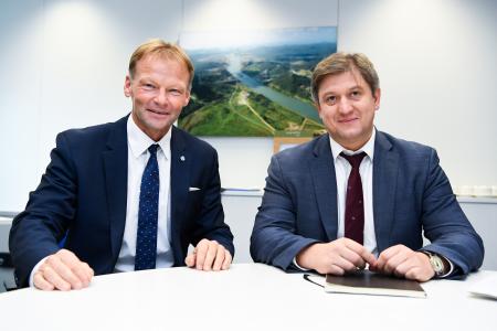 European Union boosts support for Ukraine ahead of Eastern Partnership Summit with new finance from the EU Bank