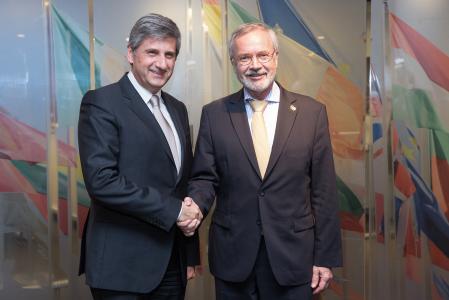 Mr Michael Spindelegger, Vice-Chancellor and Federal Minister of Finance of the Republic of Austria and Mr Werner Hoyer, President of the EIB