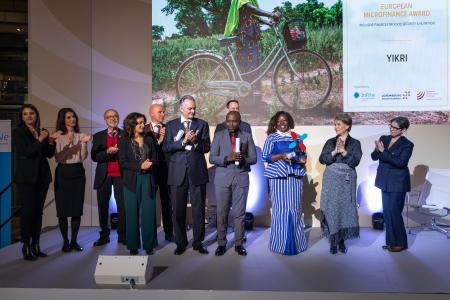 The €100,000 European Microfinance Award 2023 on ‘Inclusive Finance for Food Security & Nutrition' highlights organisations working in financial inclusion that aim to safeguard access to quality and affordable food for vulnerable populations and to increase resilience of sustainable food systems. It was awarded to Yikri from BURKINA Faso during a ceremony organised at the EIB on 16 November 2023.