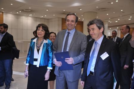 Mrs Maria Damanaki, European Commissioner for Maritime Affairs and Fisheries, Mr Antonis Samaras, Prime Minister of Greece with Mr Philippe de Fontaine Vive, Vice-President of the EIB