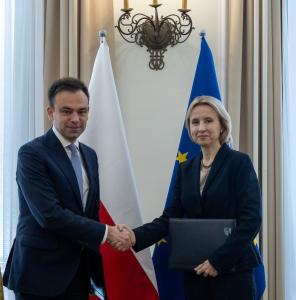 Poland’s economy gets €600 million boost with EIB-Finance Ministry deal 