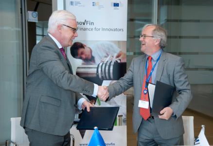 EIB Vice-President Pim van Ballekom and Fred Guelen, CFO and President of North American operations of Planon Beheer B.V