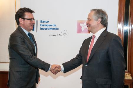 EIB Vice-President Román Escolano and the CEO of Banco BPI Fernando Ulrich.