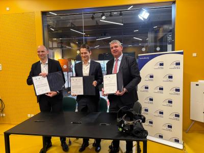 Denmark: Norlase secures €20 million EIB venture debt to advance ophthalmic laser technology.