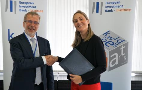 Renaud Dehousse, President of the European University Institute (EUI), and Emma Navarro, Vice-President of the EIB