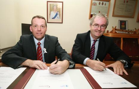 Councillor Darren Rodwell, Leader of Barking and Dagenham Council and Jonathan Taylor, European Investment Bank Vice President responsible for the UK