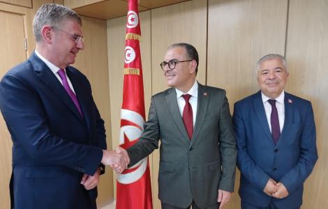 BEI Monde renforce son appui au secteur de l’eau et de l’assainissement en Tunisie, avec le soutien de l’UE et lance une assistance technique financée par l’UE pour soutenir les projets prioritaires du secteur public 