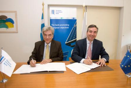 Mr Arthouros Zervos, Chairman and CEO of Public Power Corporation and Mr Plutarchos Sakellaris, Vice President of the EIB
