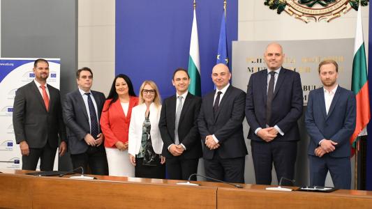Bulgaria: EIB and Bulgarian Development Bank sign €175 million loan to improve access to finance, boost employment and accelerate green transition 