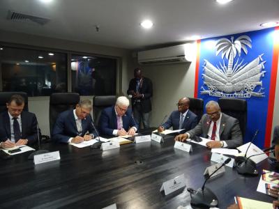 EIB delegation visits Haiti