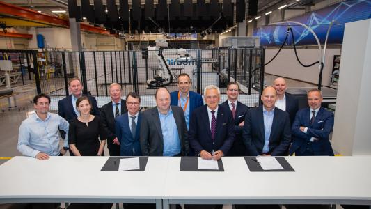 Airborne team and partners celebrating EUR 16 million EIB innovation financing
