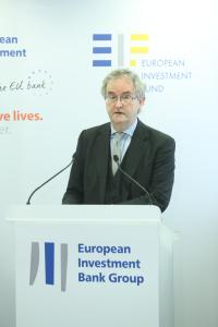 EIB Group confirms record EUR 2.5 billion financing in Greece in 2017