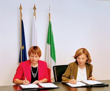 EIB and Banca Etica provide over €165 million to support gender equality, refugee inclusion and development in southern Italy