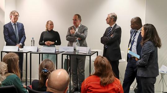 The Joint Initiative on Circular Economy (JICE) steps up its commitment to provide €16 billion to circular projects by 2025 and welcomes Invest-NL as new member