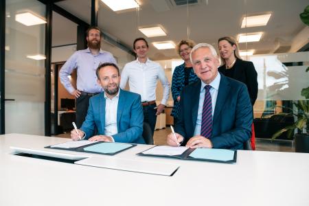 InvestEU: EIB lends €18 million to Rocsys for robotic electric vehicle charging infrastructure research and development