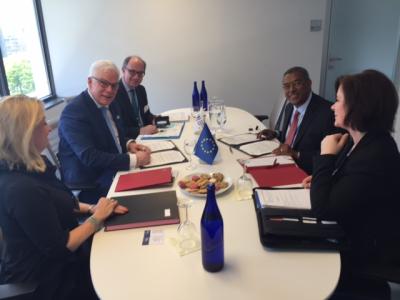 Vice President Pim van Ballekom, with Associate Vice-President Henock Kifle of IFAD during the signature