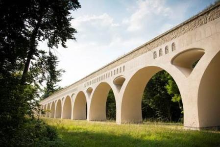 France: EIB and Eau de Paris commit to protecting biodiversity and ecosystems in Île-de-France