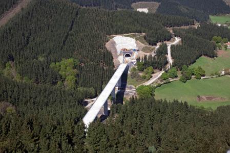 Construction of high-speed rail between the Basque country and the French border