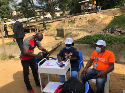 Côte d'Ivoire : la Team Europe accompagne le pays pour surmonter l’impact économique et social du Covid-19 et renforcer son système de santé