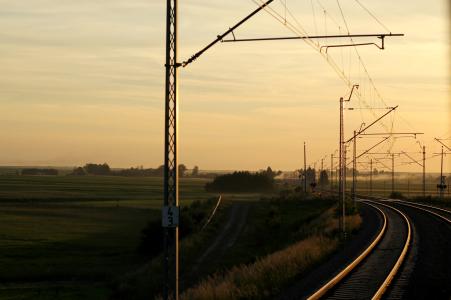 EIB supports modernisation of Polish railways with EUR 650 million